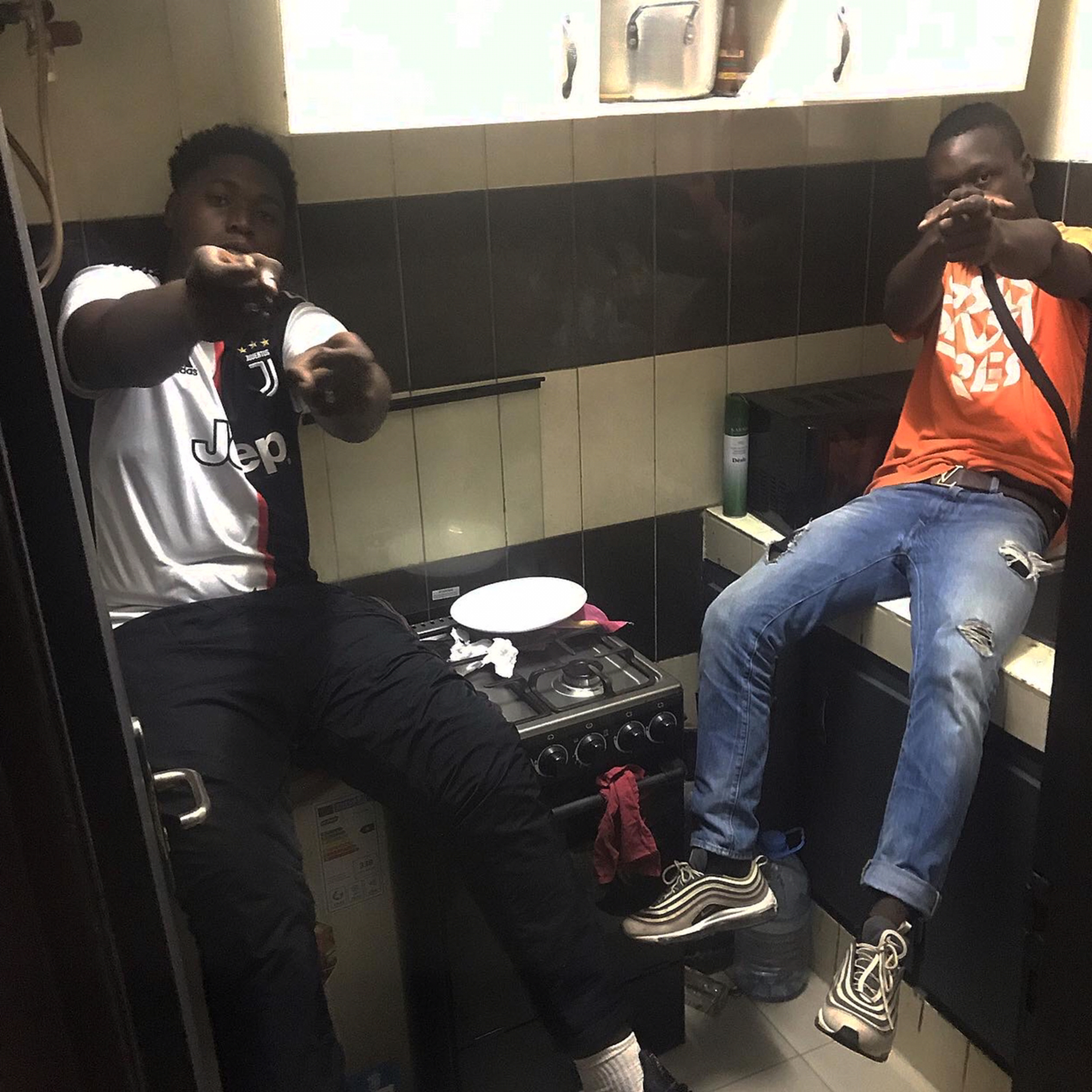 MAFIA FROZZO REMIX FEAT BRAKO BONUS TRACK episode artwork