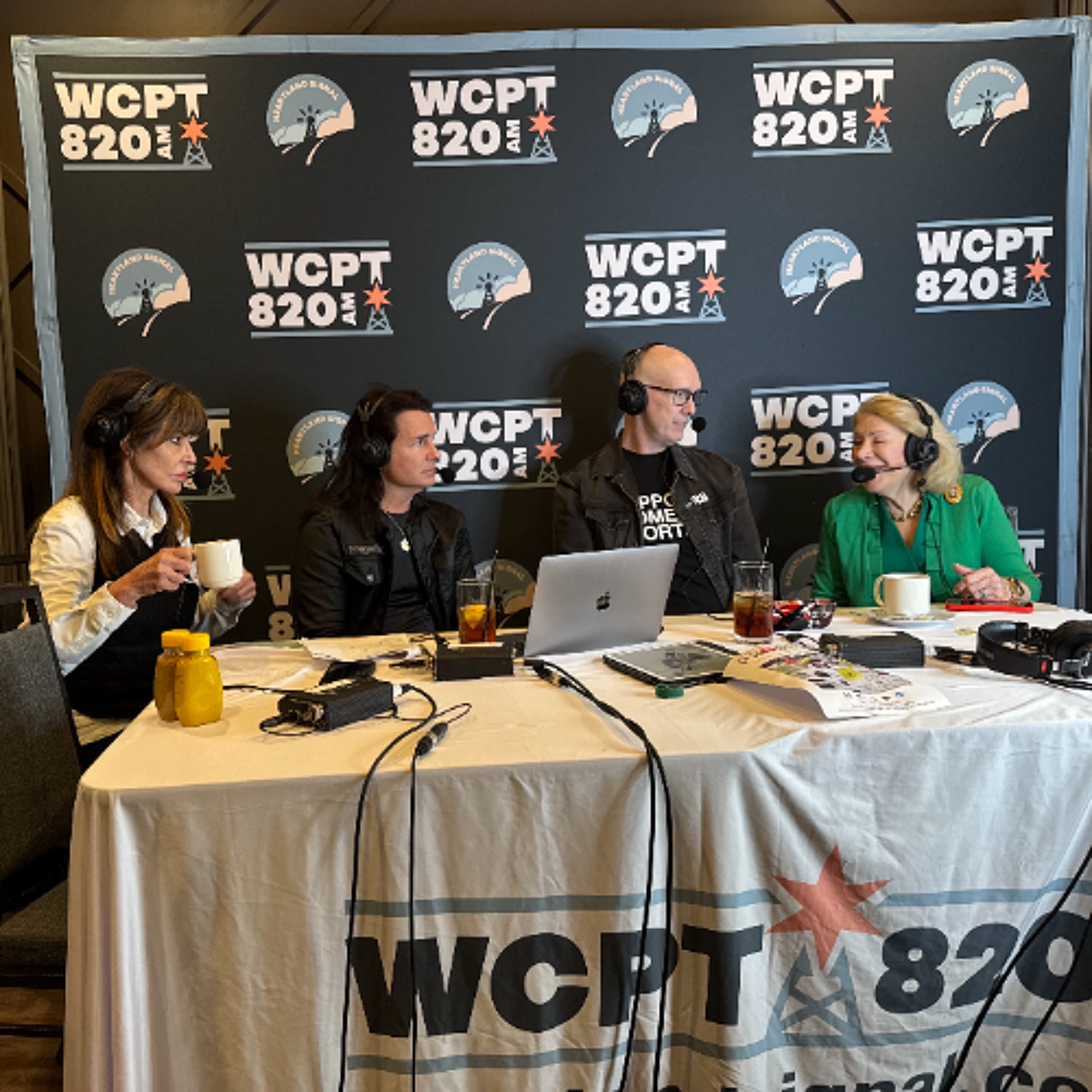 WCPT 820 Weekend