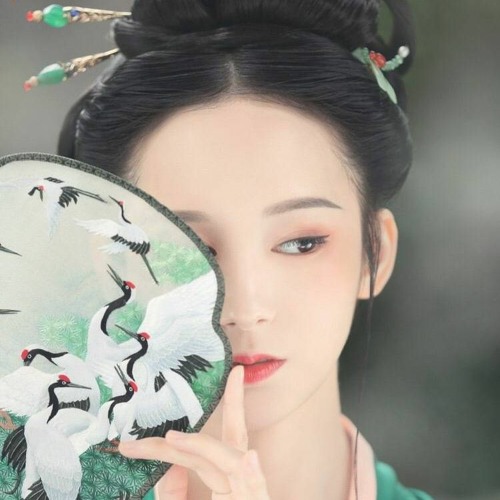 Cố Lý Phùng Xuân / 故里逢春 - A Nguyệt Nguyệt