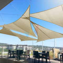 Kiek į bures sutilps