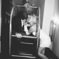 وش خانت العمر والايام من دونك