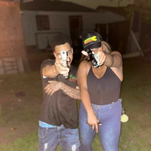 2PLUNO - open bottles