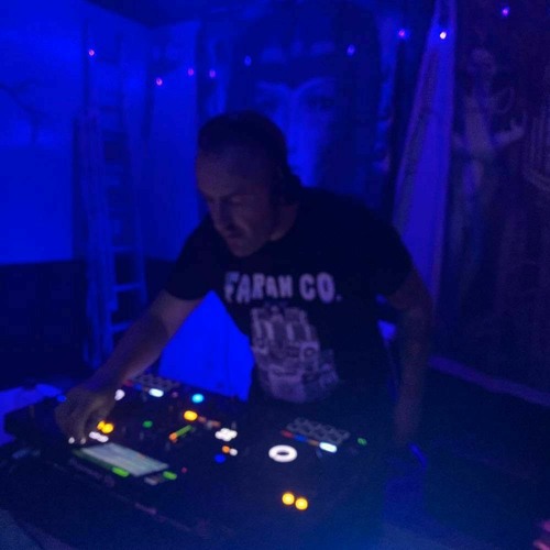 CW-AnotherDay (techhouse-techno mix)