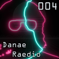 Danae Raedio 004