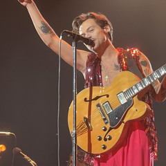 Harry Styles Golden - Love on Tour (Las Vegas 4 Sep. 2021)
