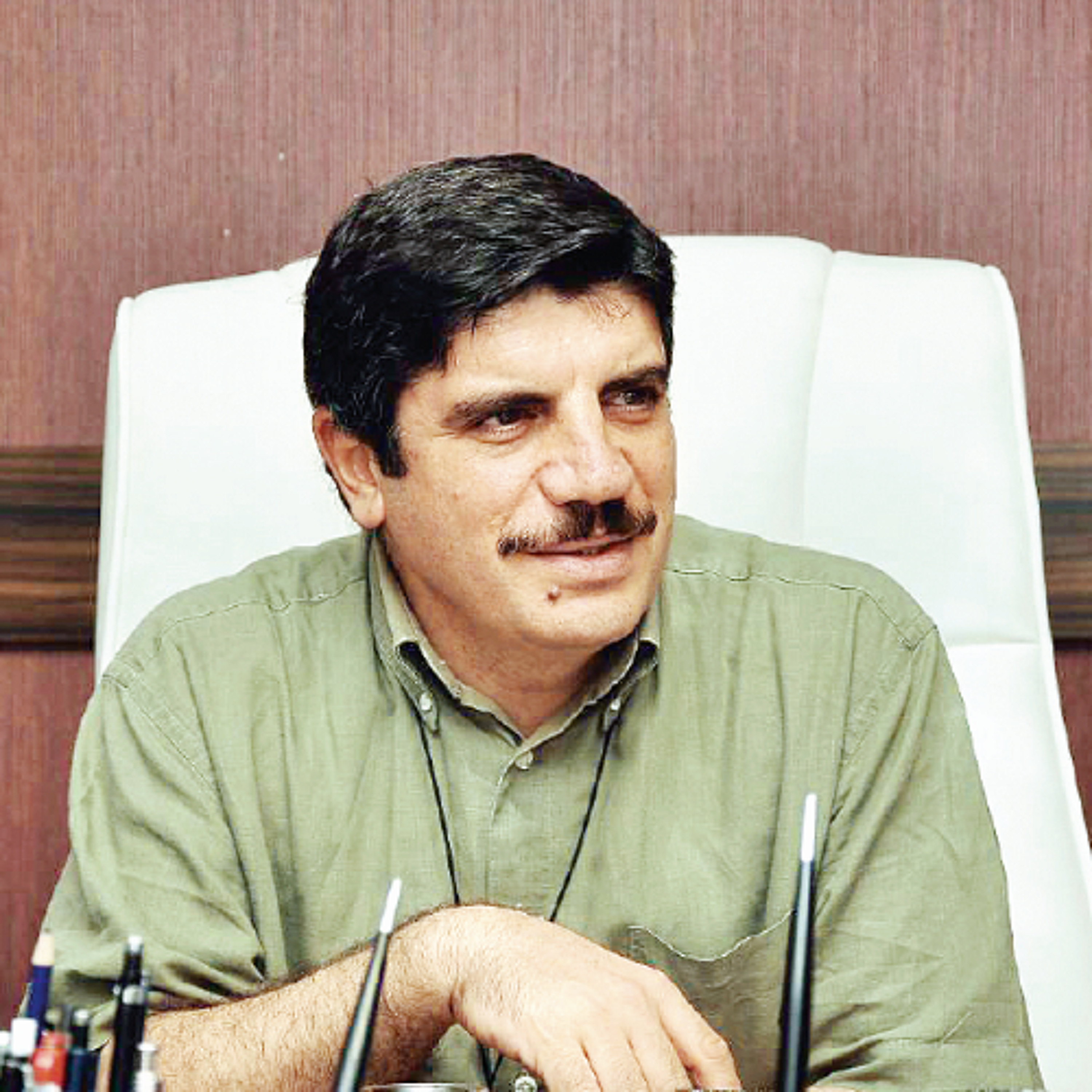 Yeni Şafak Yazarlar