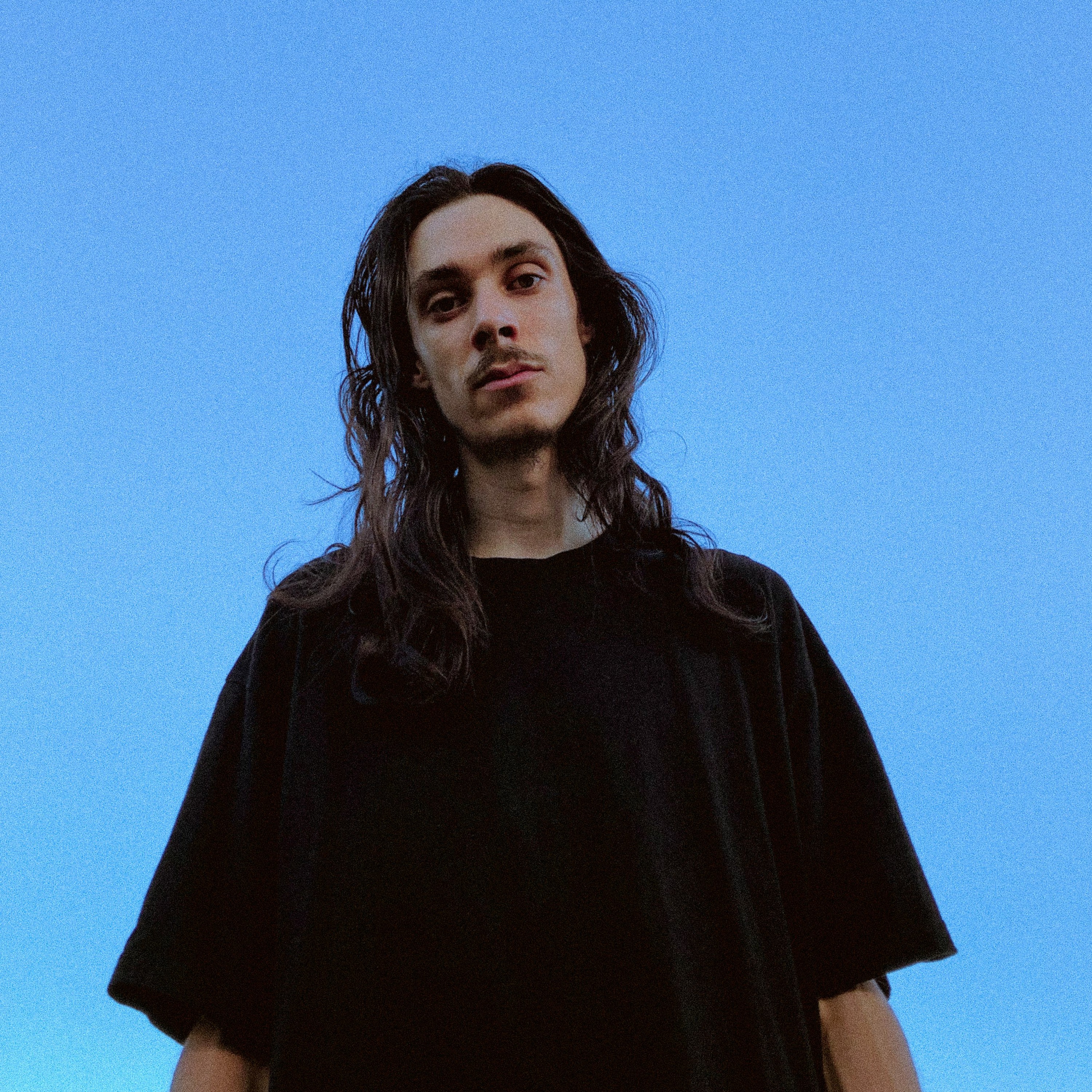 MUSIQUE | Un premier EP éponyme pour l'artiste montréalais Lubalin episode artwork