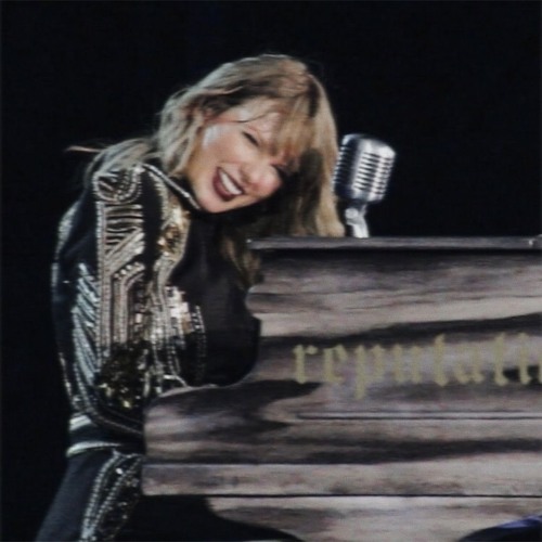 Mr Perfectly Fine Live from The Eras Tour Pittsburgh