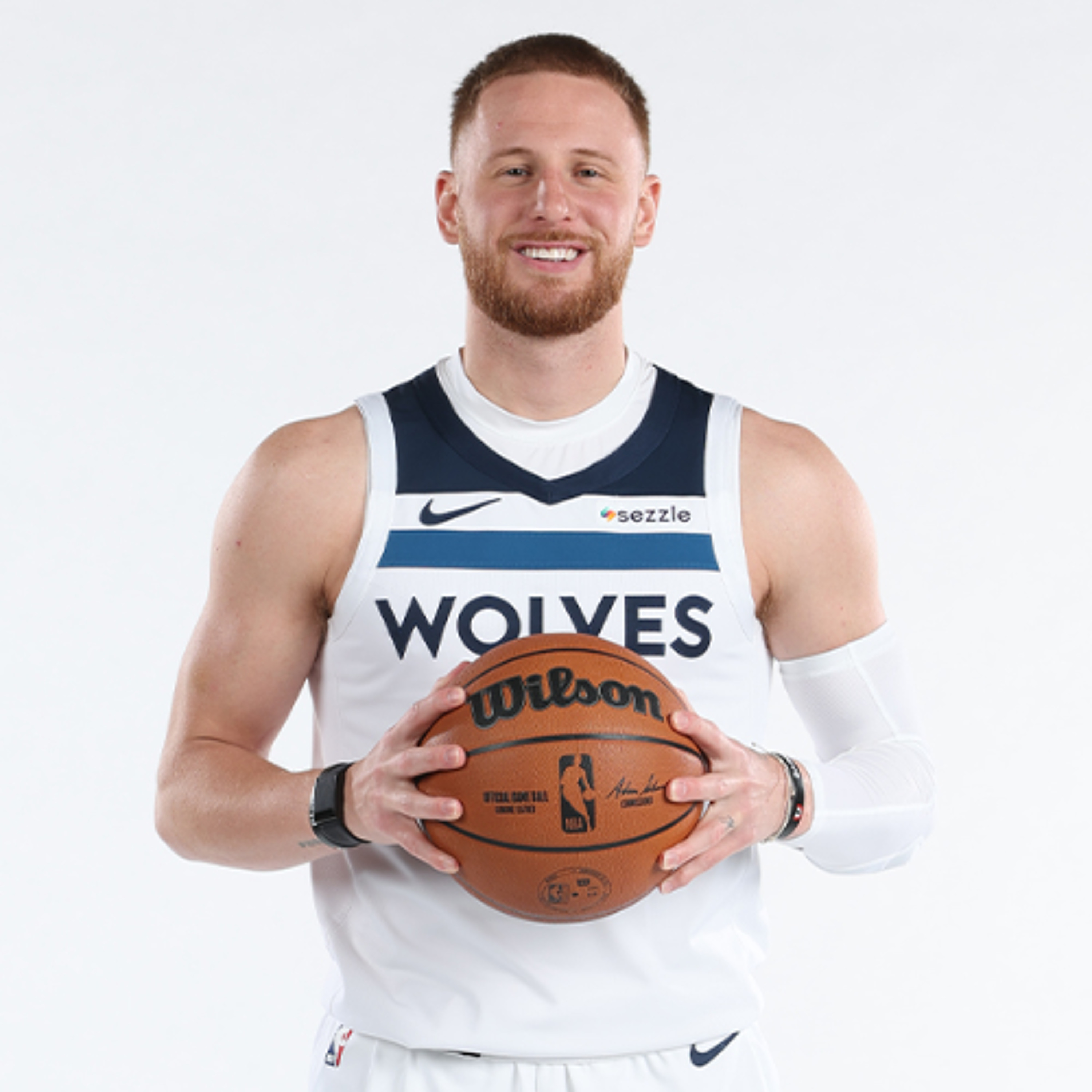 Donte DiVincenzo Shootaround 12.06