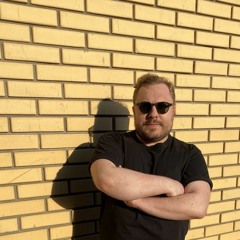 SXDNS220 // Gegen Mann