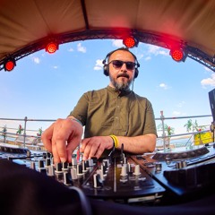 Julian M @ Neversea Festival - Daydreaming Stage (05.07.24)