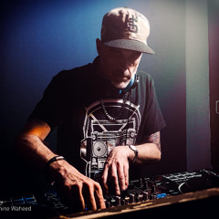 Max Hebert - Love Dancing - House Mix - 01.01.2025