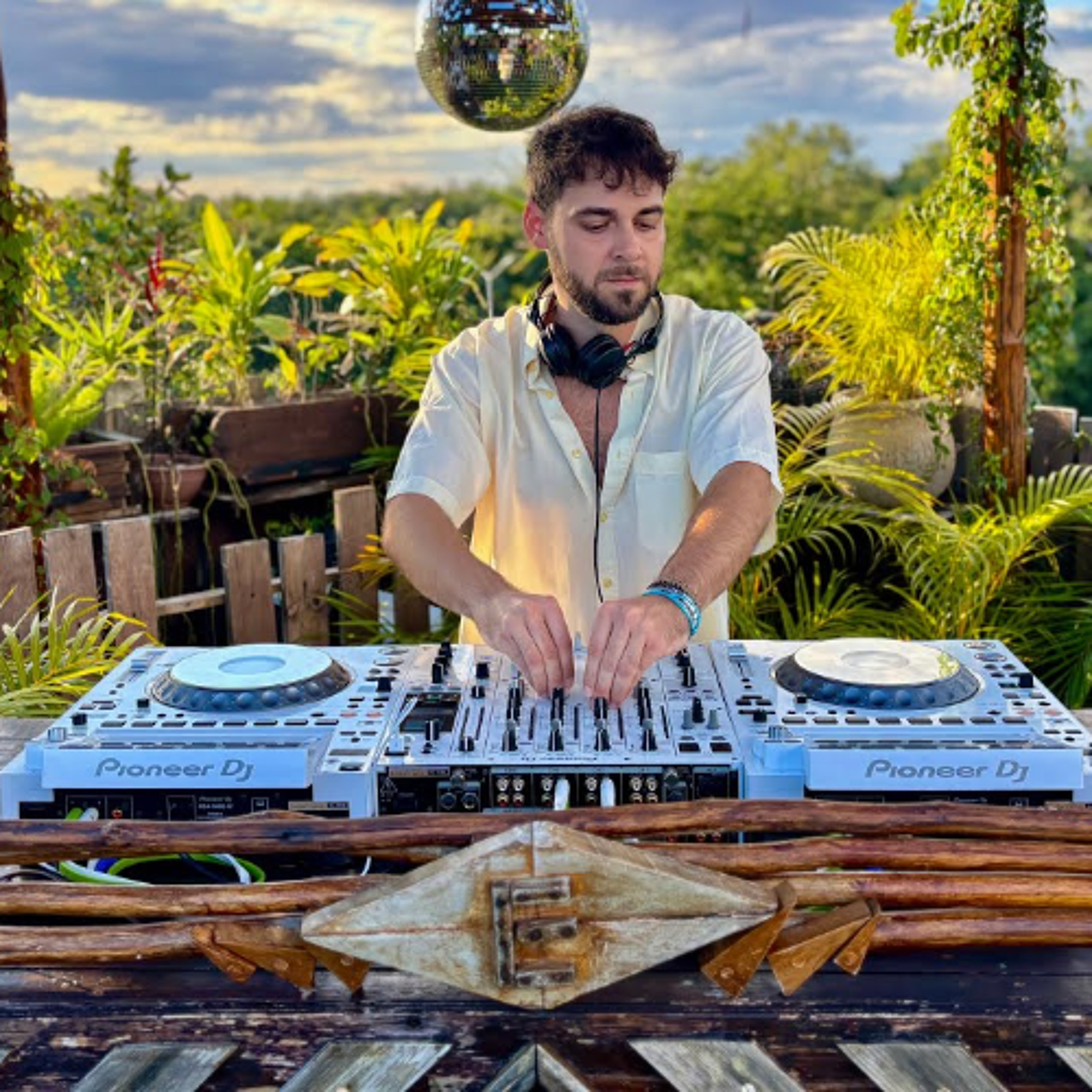 Marco Holtman | House & Tech House Sunset Mix 2026 | By @EPHIMERATulum episode artwork