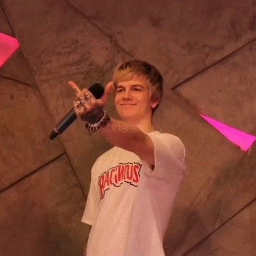 SODA LUV - БЛЭСС ГАД speed up + bass boost.mp3