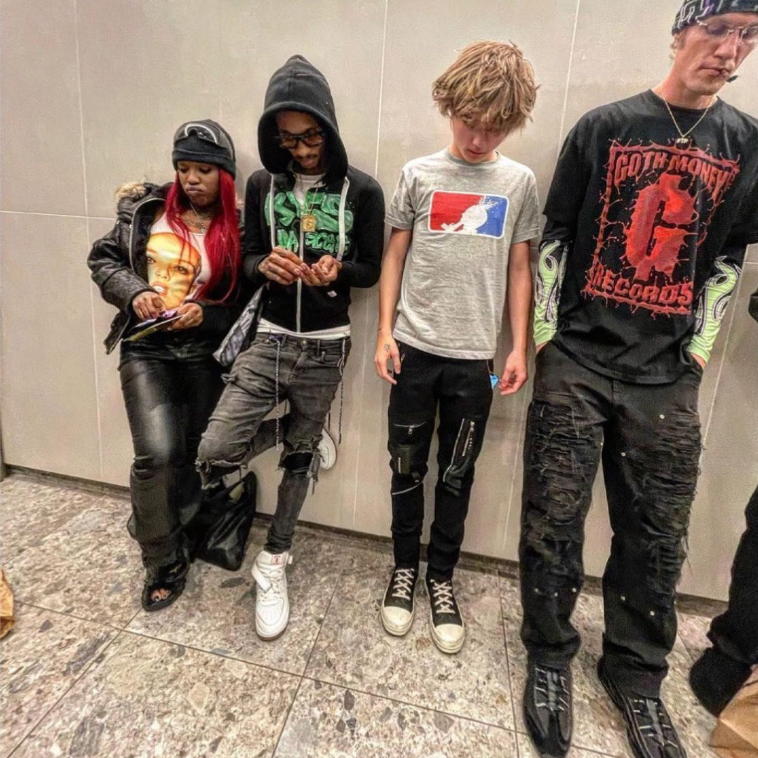 Stream 130¹ᶜ | Listen to REN playlist online for free on SoundCloud