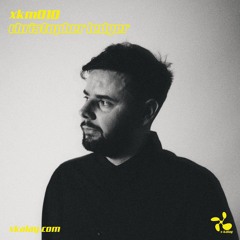 XKM010 | Christopher Ledger