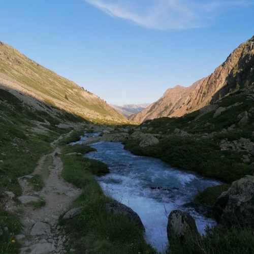 Listen To Playlists Featuring 1 Hour Of David Goggins Running And