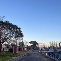 criado en el barrio donde todo vale (Villa España track)
