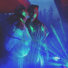 ONETAKER | HÜTTE | MOUNTAINS | DAYRAVE | 06.2022