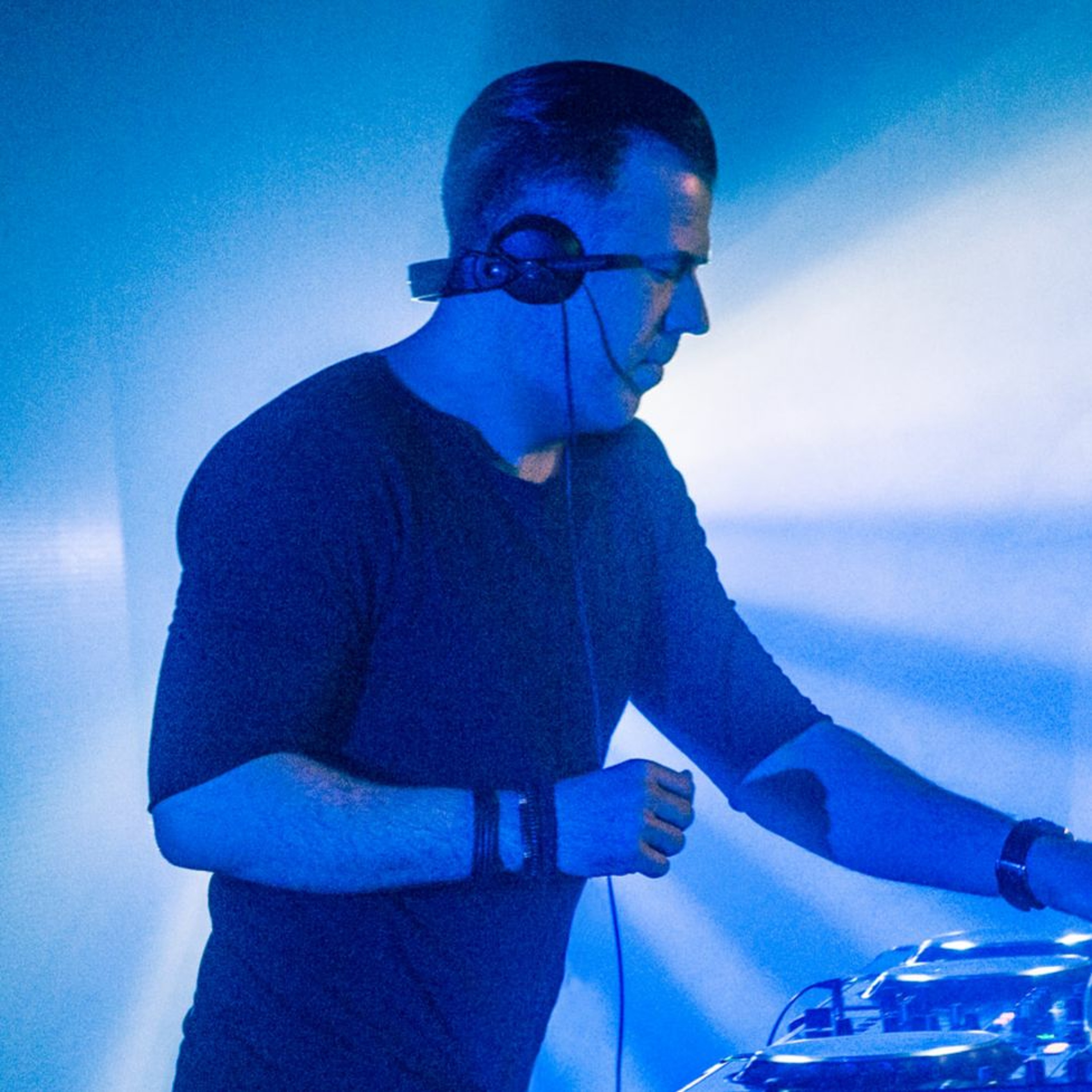 Jay Lumen live Home Isolation DJ set 11-05-2021 / Episode 037 episode artwork
