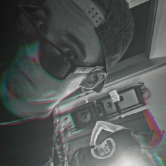 2MaL W0cH3nEnD D1eNsT