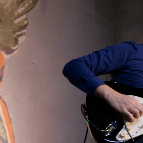 (Into darkness) - for (electric) guitar and electronics (2020) - Nico Couck & Maarten Buyl