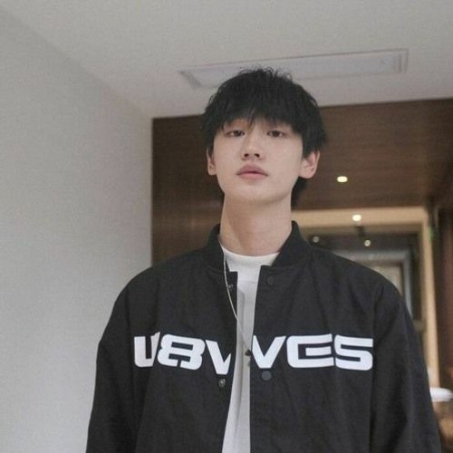 Quát Vào Mặt Em Một Bản Tình Ca - AK Lưu Chương