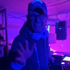 Let's Go Tech House random mixing