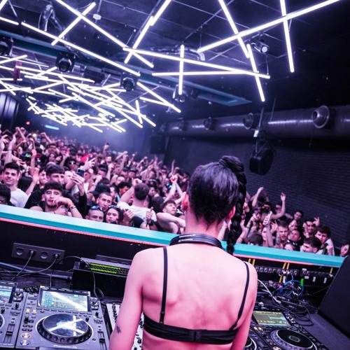 ESSAN SALA SONORA (CLOSING RAVING)