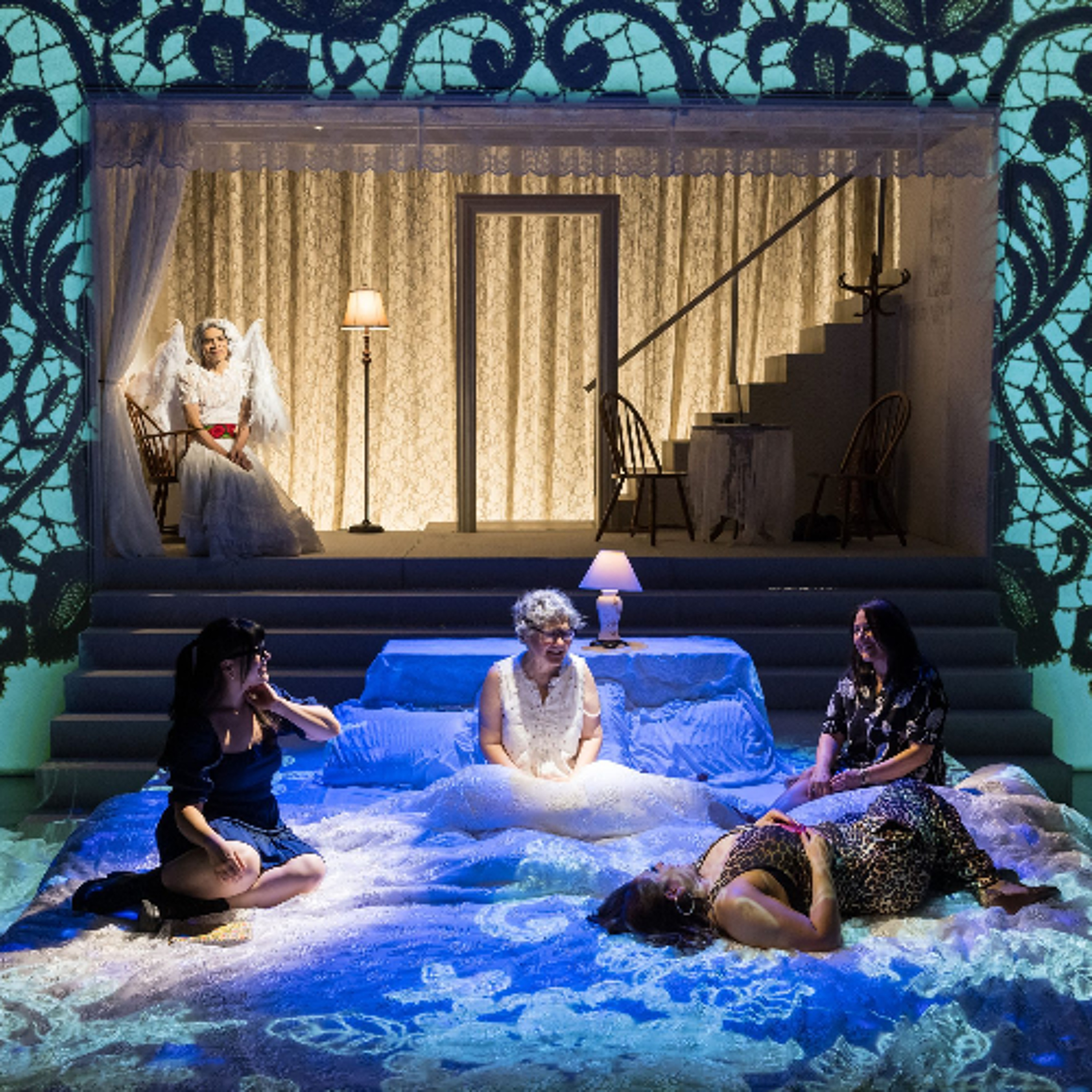 The Latino Theater Company presents: Storyteller of East LA @ The Los Angeles Theatre Center – Review episode artwork