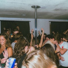 frat haus