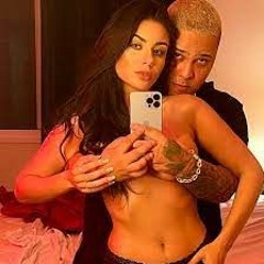 ELA PASSA BALANÇANDO O PEITO (( DJ LC DO MARTINS ))