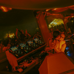 Beatrice M. b2b Jan Loup @ pe:rsona 2025