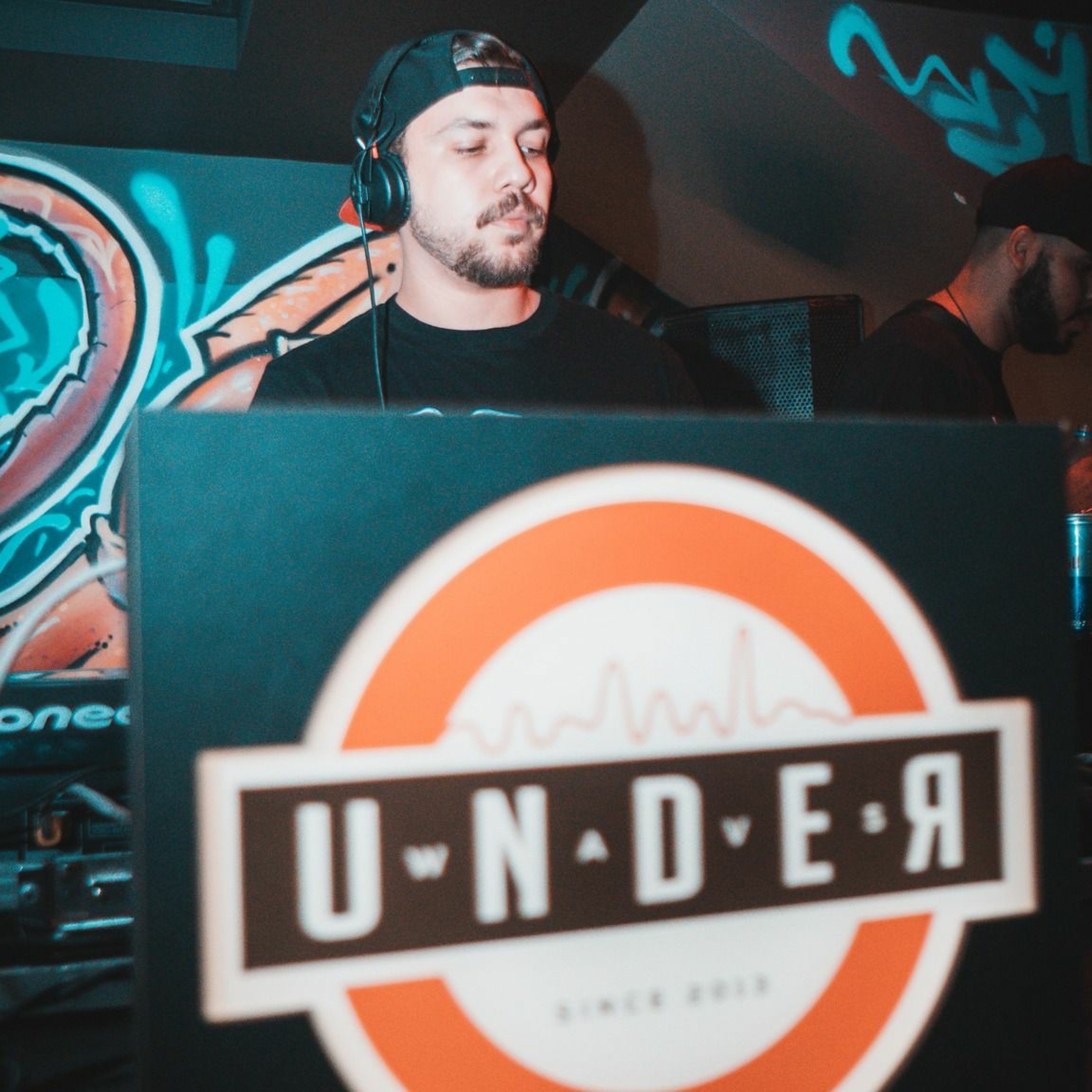 Supranzetti @ Live At Residência For Under Waves 04.02.23 episode artwork