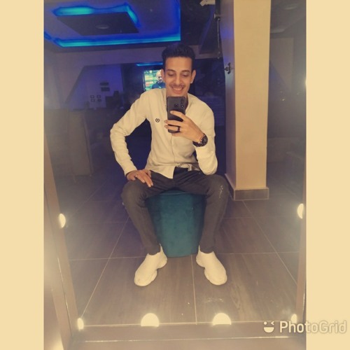 سورة_ق_بصوت_جميل_جداً_للقاريء_اسلام_صبحي(128k)