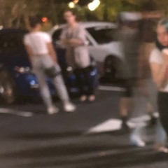 i think ur beautiful