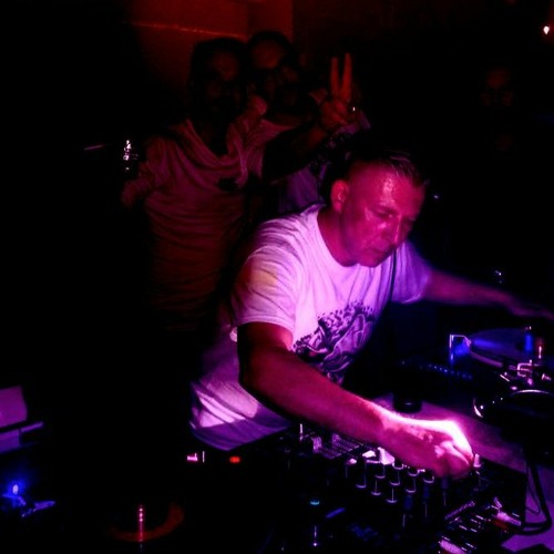 House Mix DR2304