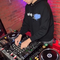 pEterZ 30 minute Minimal Mix!