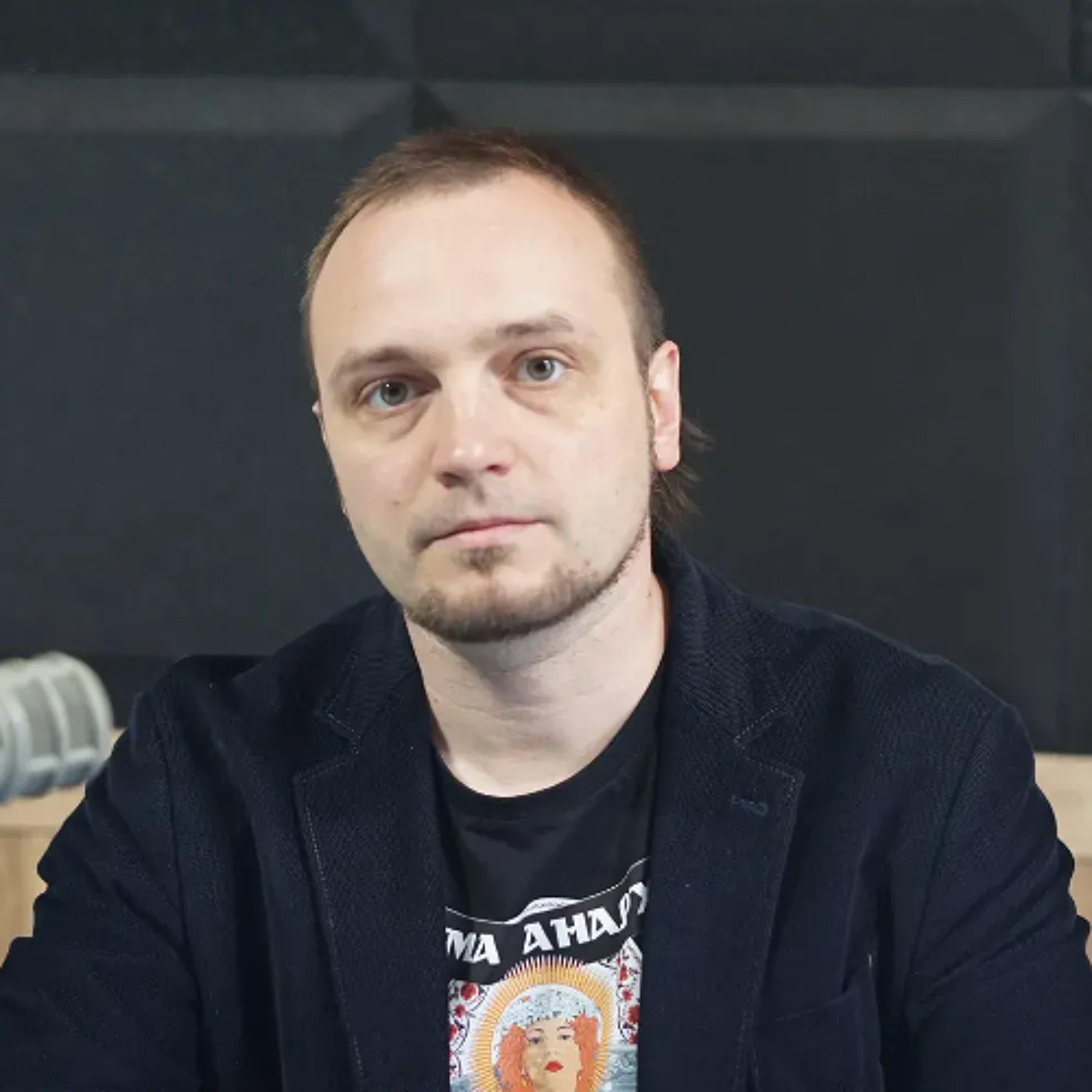 Алесь Плотка. Пра вайну, літаратуру, антыкаланіяльны наратыў і Плотку з Бахарэвічам