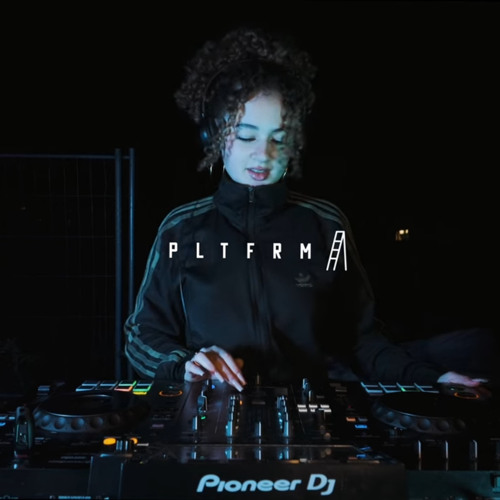 // PLTFRM // 013 w/ SILVASURFER