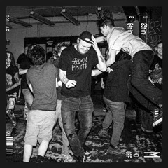 CRXCK WHXRE (feat Raul Mercy)