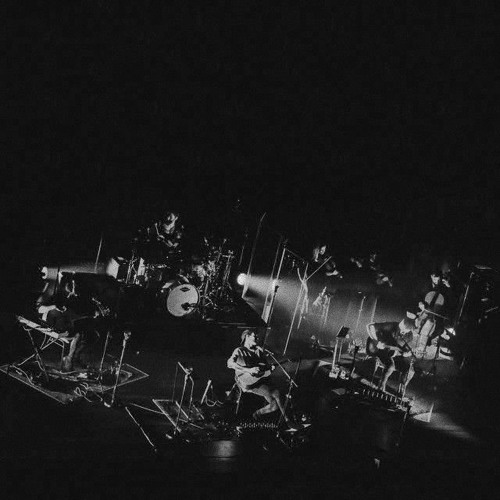Kensington / No Me (Live)