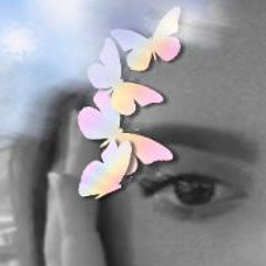 وليه أنا بيك لقتني أسير 🦋..