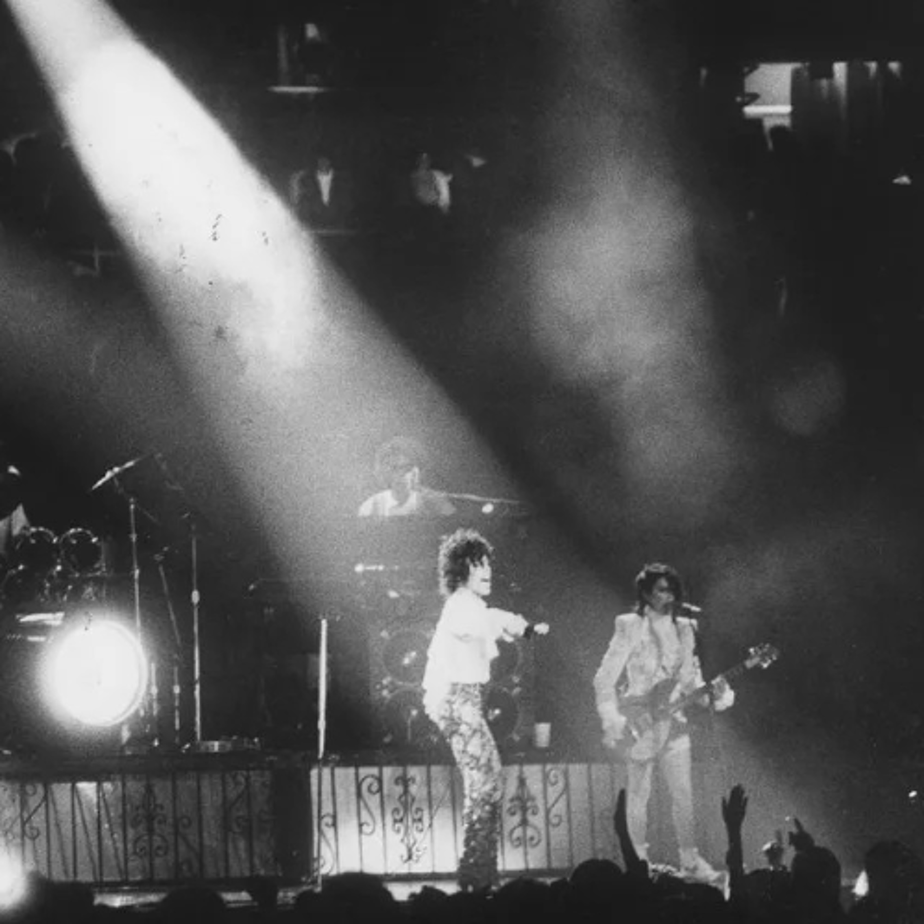 11-04-2025 Free 4 All - 4th Day of November 11-04-2025 Free 4 All - 4th Day of November