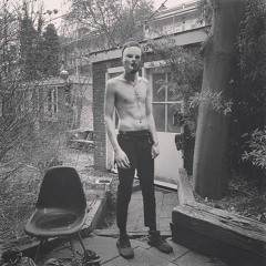D(R)OWN TO ELECTRO