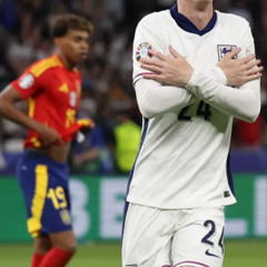 Oklou - Friendless (First Tape Version)