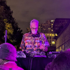 DJ Hytrek aka Pepe del noche à l'open air Microclimat au Jardin des Traverses, 30 août 2025