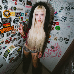 Toto de Loca x Passionfruit - Metrika (MASHUP by @beatzbyralph)