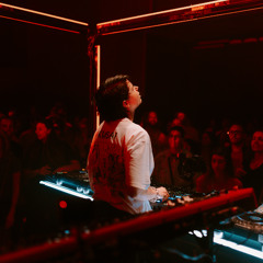 Grand Bleu X Madame Loyal