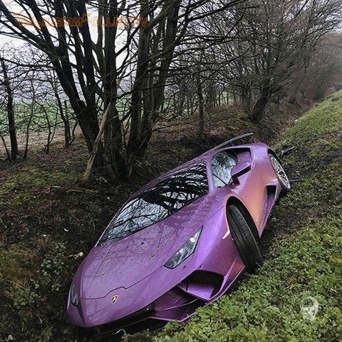 Walk 500 Miles because the Lambo Crashed